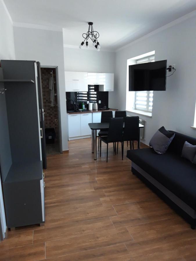 Apartamenty Polna Ostrowiec Świętokrzyski Buitenkant foto