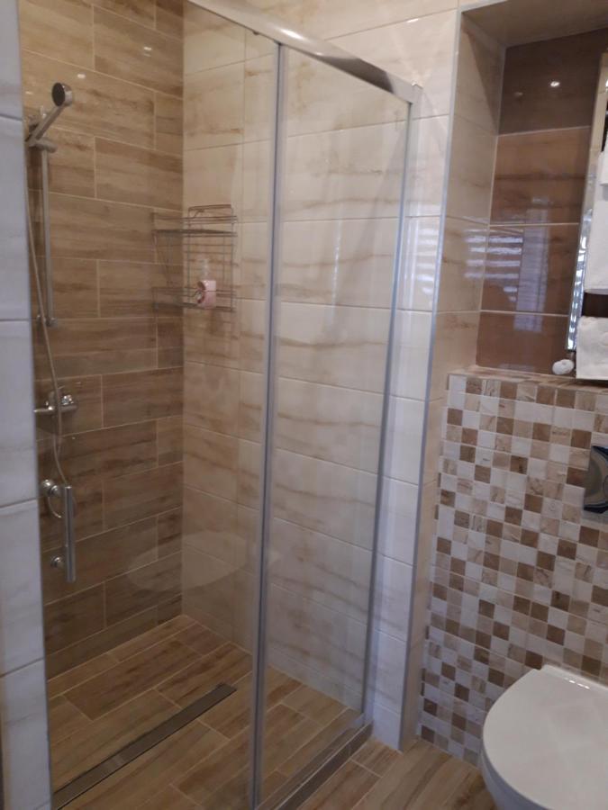 Apartamenty Polna Ostrowiec Świętokrzyski Buitenkant foto