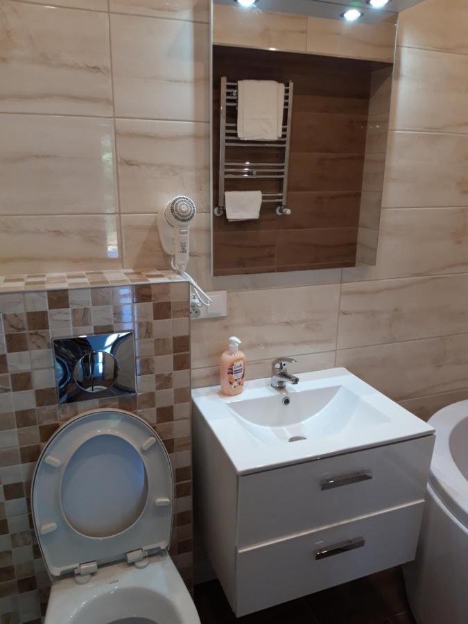 Apartamenty Polna Ostrowiec Świętokrzyski Buitenkant foto
