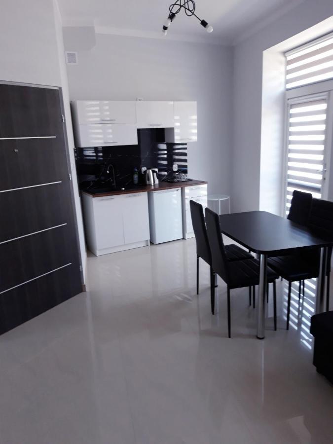Apartamenty Polna Ostrowiec Świętokrzyski Buitenkant foto